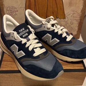 New Balance 997R Men's Navy and Gray Sneakers